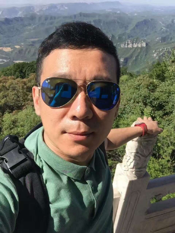 望穿秋水的第一张照片--福建父母相亲团