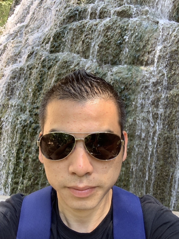 高兴的第二张照片--福建父母相亲团