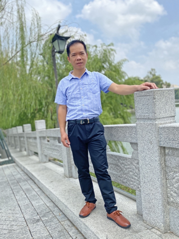 奇峰向阳的第一张照片--福建父母相亲团