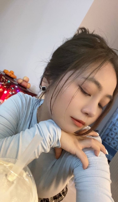 艳秋的第一张照片--福建父母相亲团