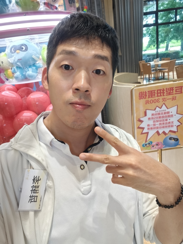 銪哲的第一张照片--福建父母相亲团